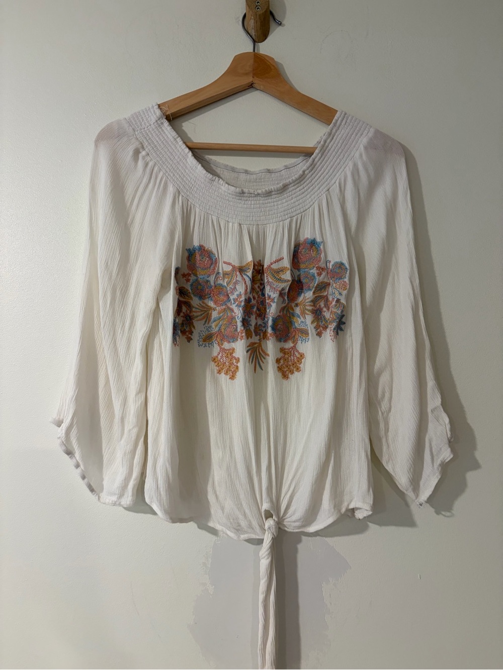 Boutique Emmer & Oat Embroidered Peasant Tie-Front one/off shoulder tie Top
